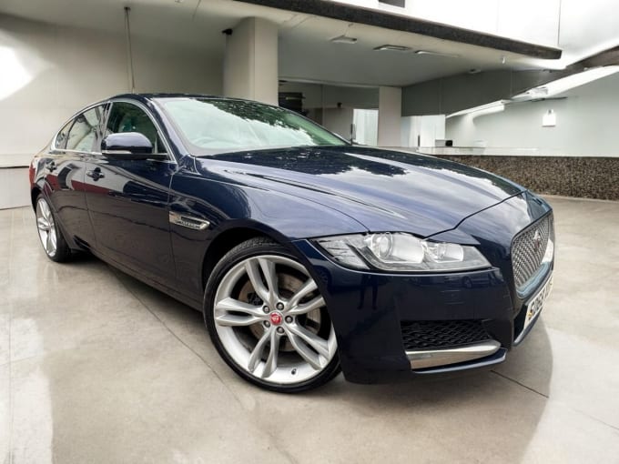 2025 Jaguar Xf