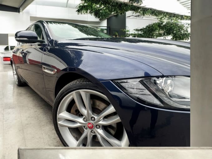 2025 Jaguar Xf
