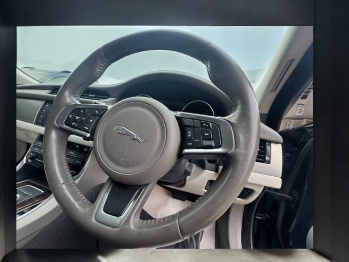 2025 Jaguar Xf