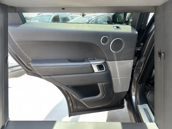 2025 Land Rover Range Rover Sport