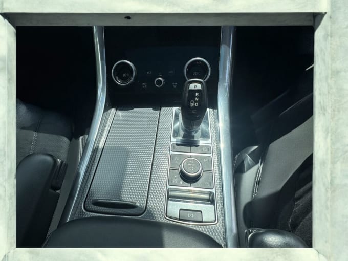2025 Land Rover Range Rover Sport