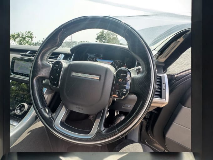 2025 Land Rover Range Rover Sport