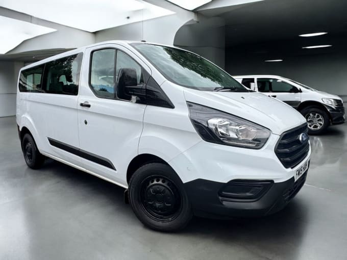 2025 Ford Transit Custom