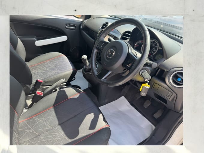 2025 Mazda Mazda2