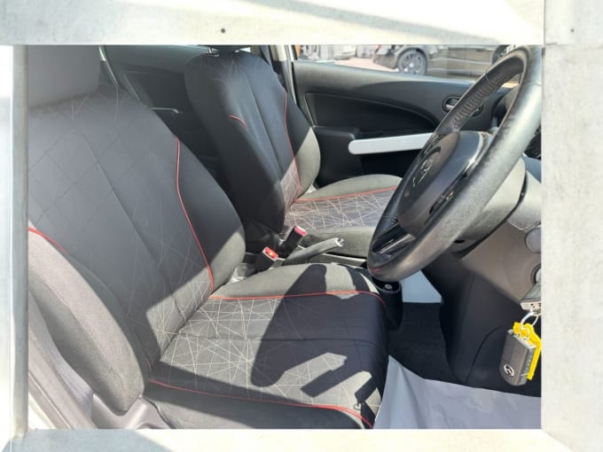 2025 Mazda Mazda2