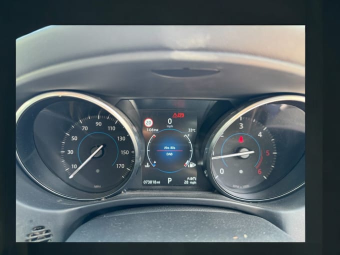 2025 Jaguar Xe