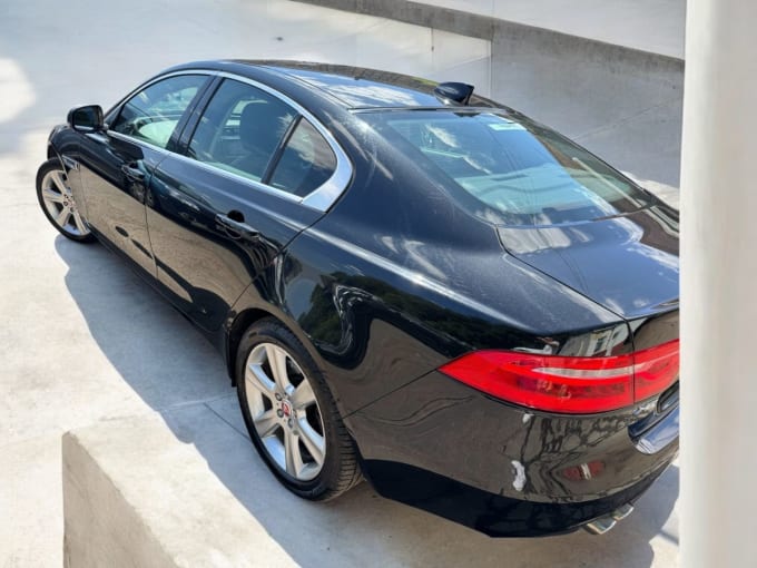 2025 Jaguar Xe