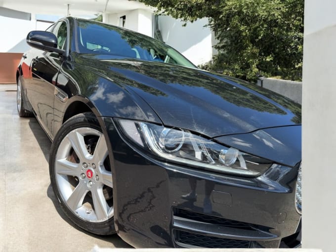 2025 Jaguar Xe