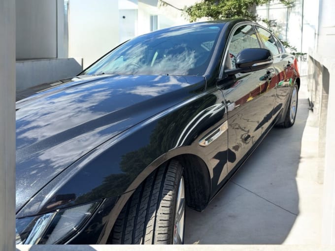 2025 Jaguar Xe