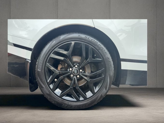 2025 Land Rover Range Rover Velar