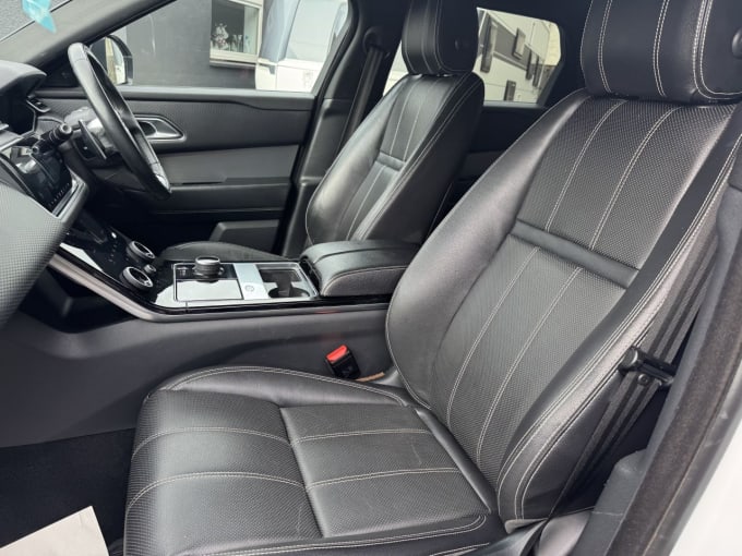2025 Land Rover Range Rover Velar