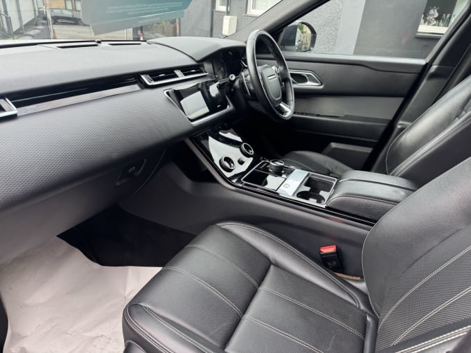 2025 Land Rover Range Rover Velar
