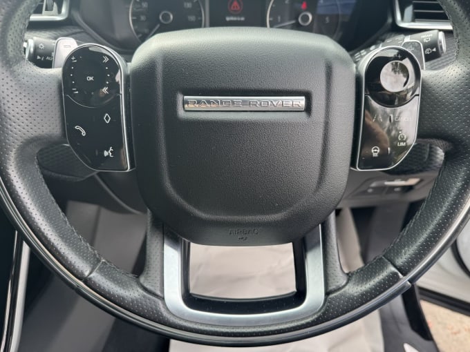 2025 Land Rover Range Rover Velar