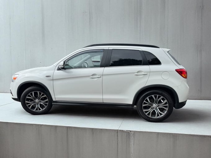 2025 Mitsubishi Asx