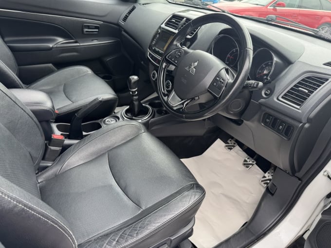 2025 Mitsubishi Asx