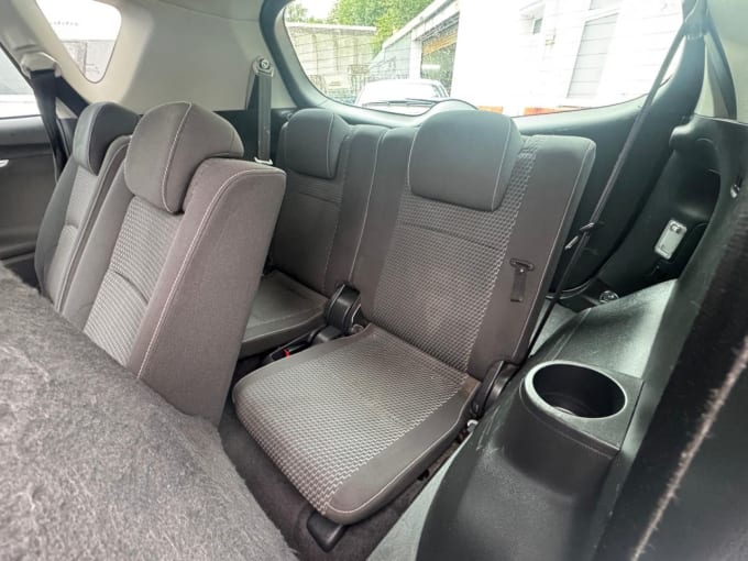 2025 Toyota Verso