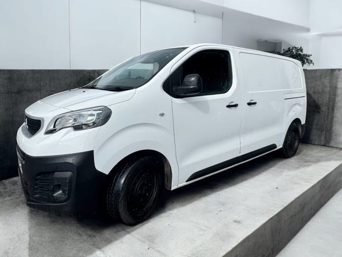 2025 Peugeot Expert