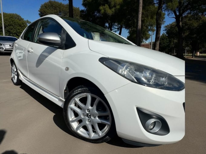 2025 Mazda Mazda2