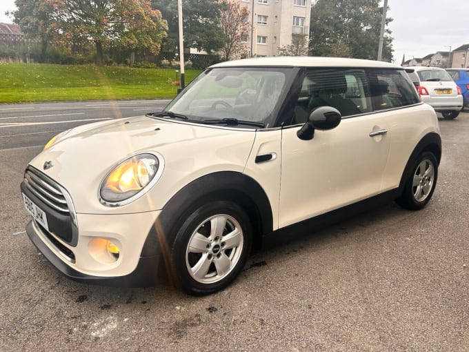 2024 Mini Hatch One