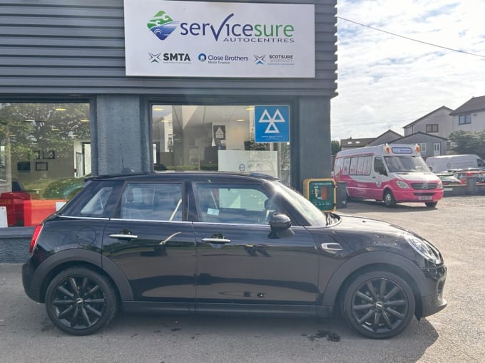 2025 Mini Hatch