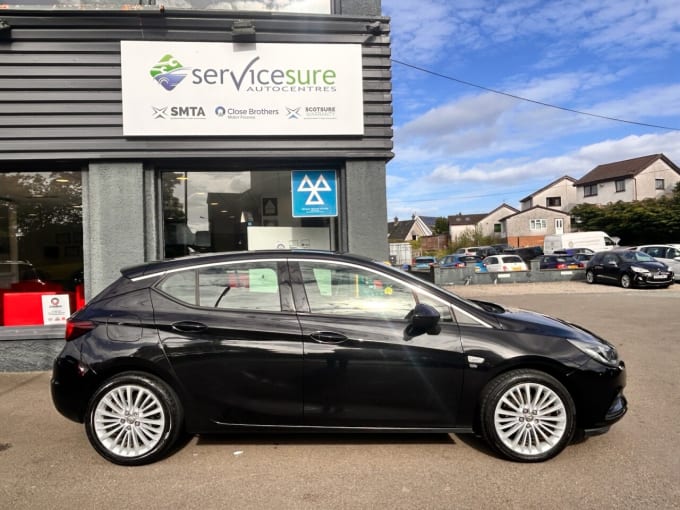 2025 Vauxhall Astra