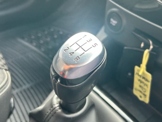 2025 Renault Clio
