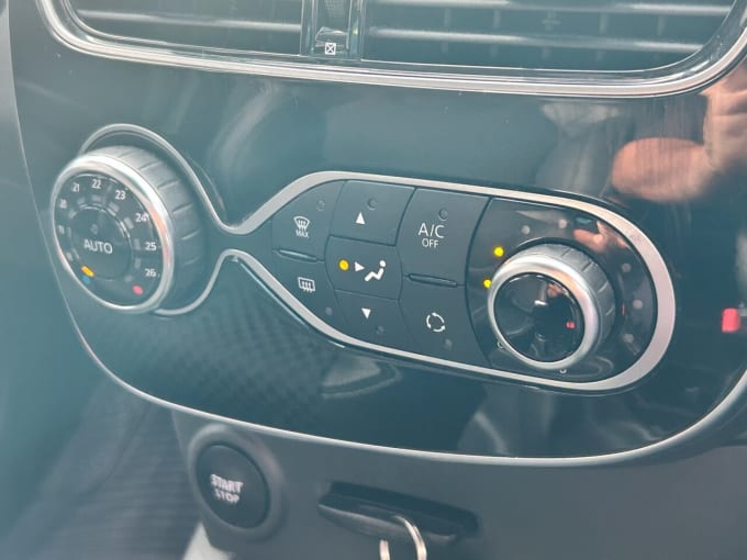 2025 Renault Clio