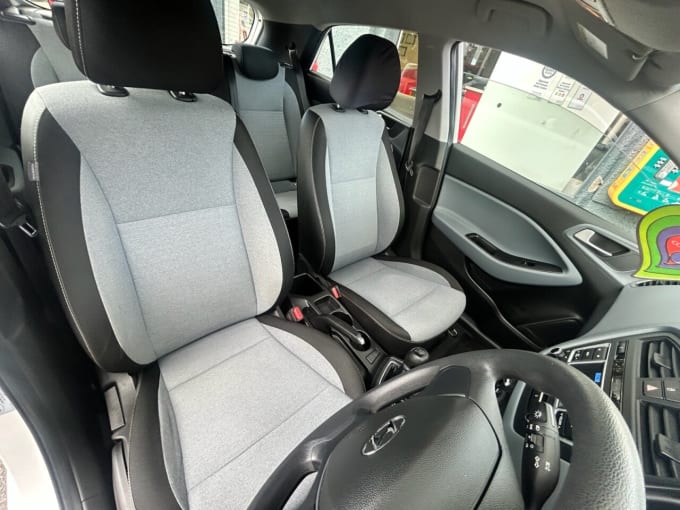 2025 Hyundai I20