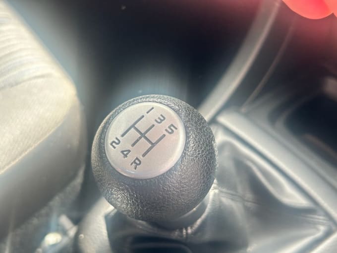 2025 Suzuki Swift
