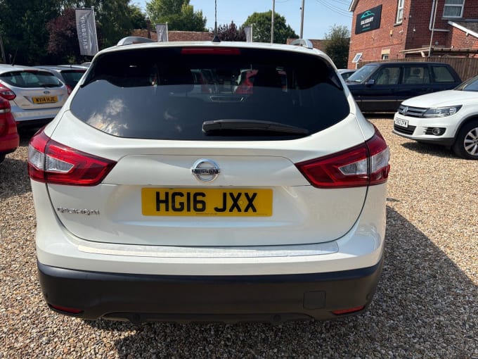 2016 Nissan Qashqai
