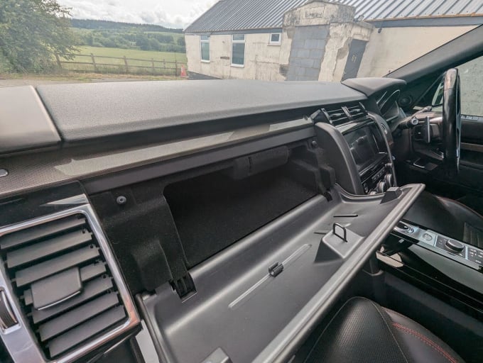 2017 Land Rover Discovery