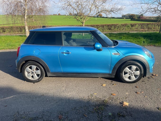 2015 Mini Hatch