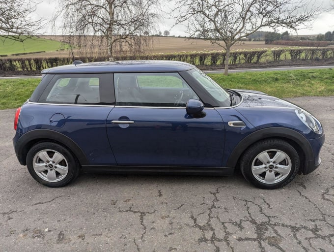 2016 Mini Hatch