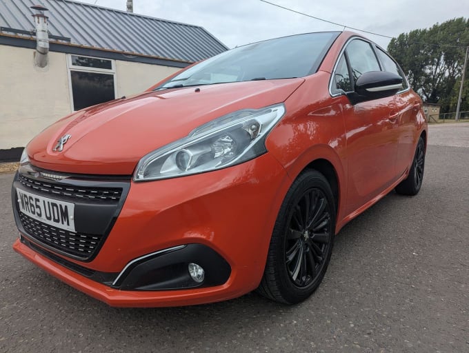 2015 Peugeot 208