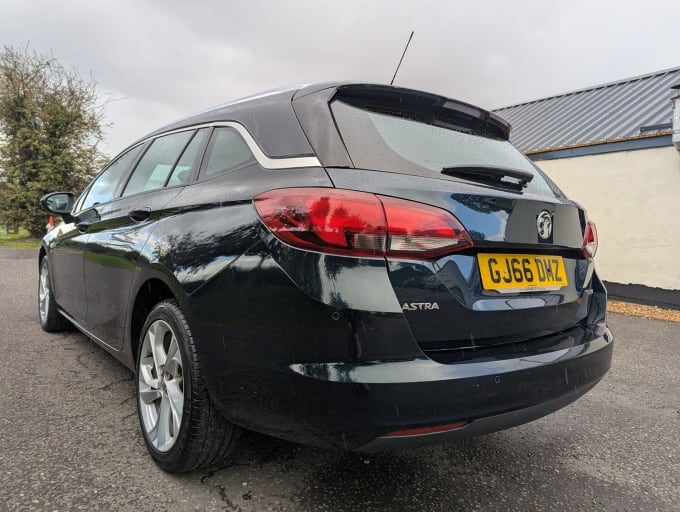 2016 Vauxhall Astra
