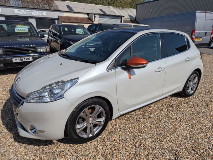 2014 Peugeot 208