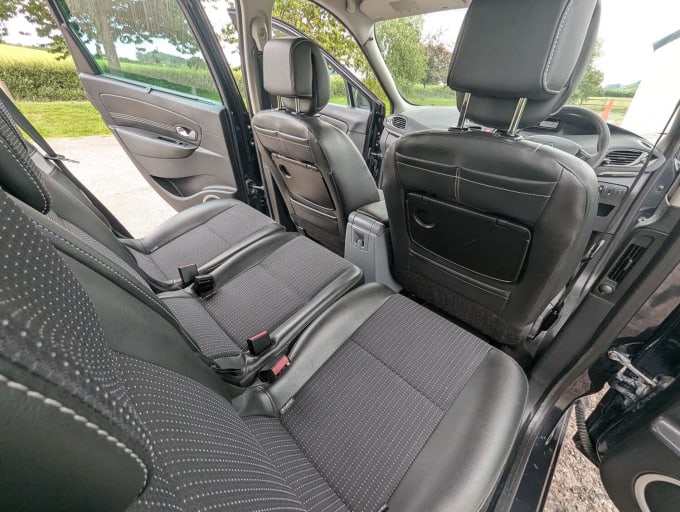 2011 Renault Scenic
