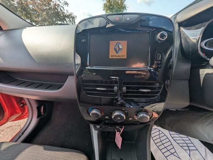 2014 Renault Clio
