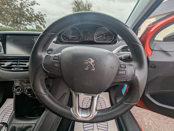2015 Peugeot 208
