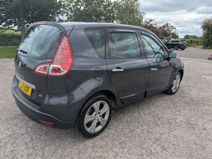 2011 Renault Scenic