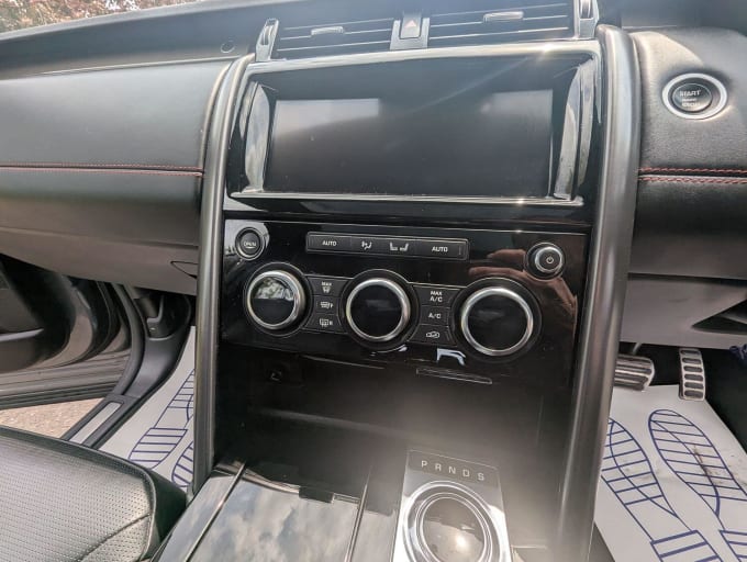 2017 Land Rover Discovery