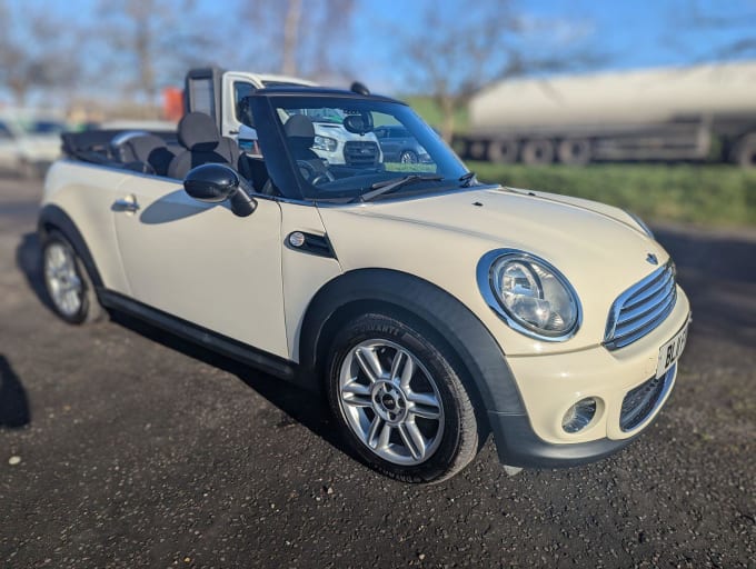 2011 Mini Convertible