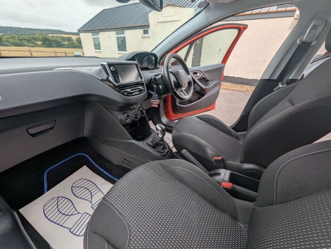 2015 Peugeot 208