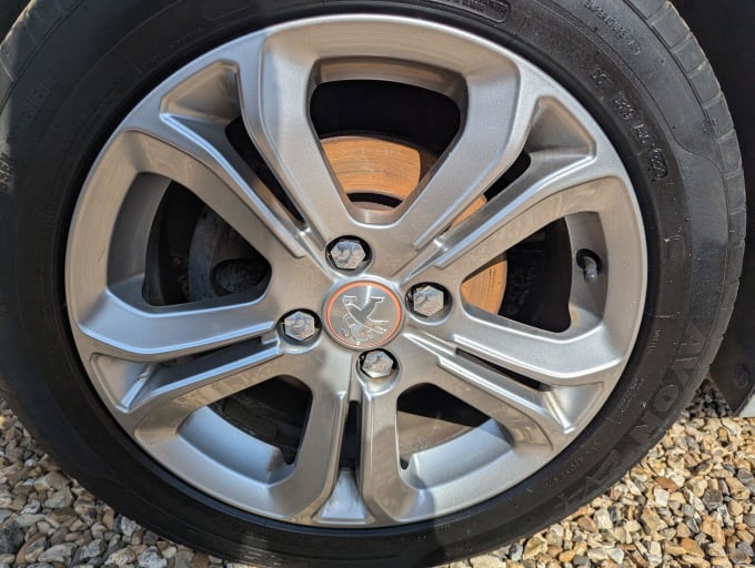 2014 Peugeot 208