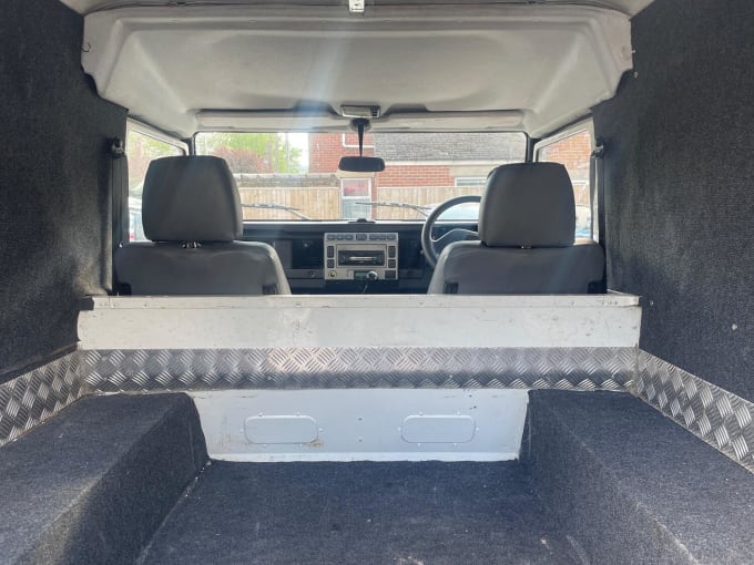 2006 Land Rover Defender 90