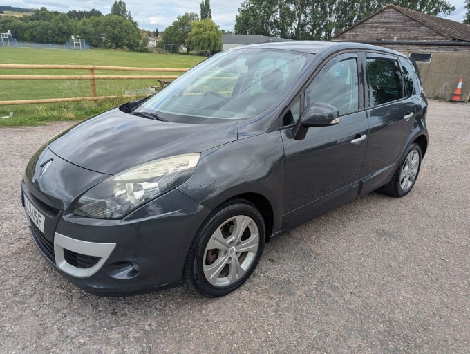 2011 Renault Scenic