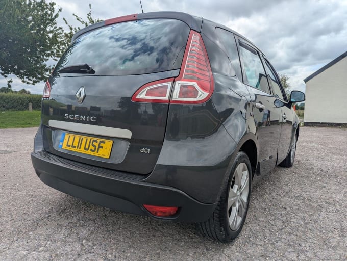 2011 Renault Scenic