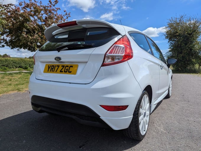 2017 Ford Fiesta