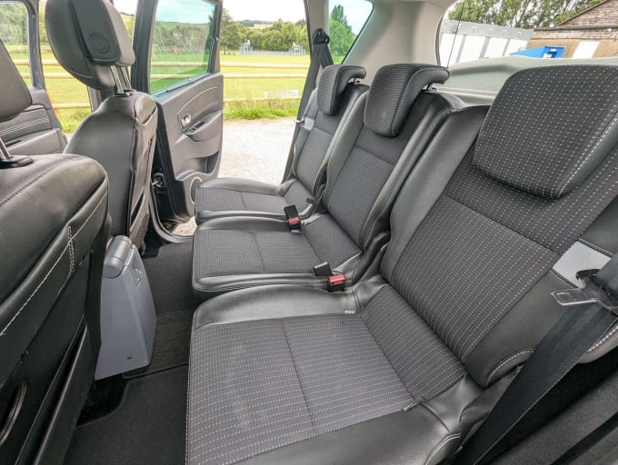 2011 Renault Scenic