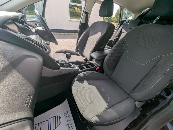 2016 Ford Focus